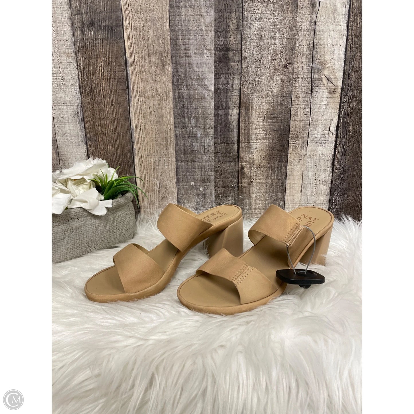 Shoes Heels Block By Naturalizer In Tan, Size: 7