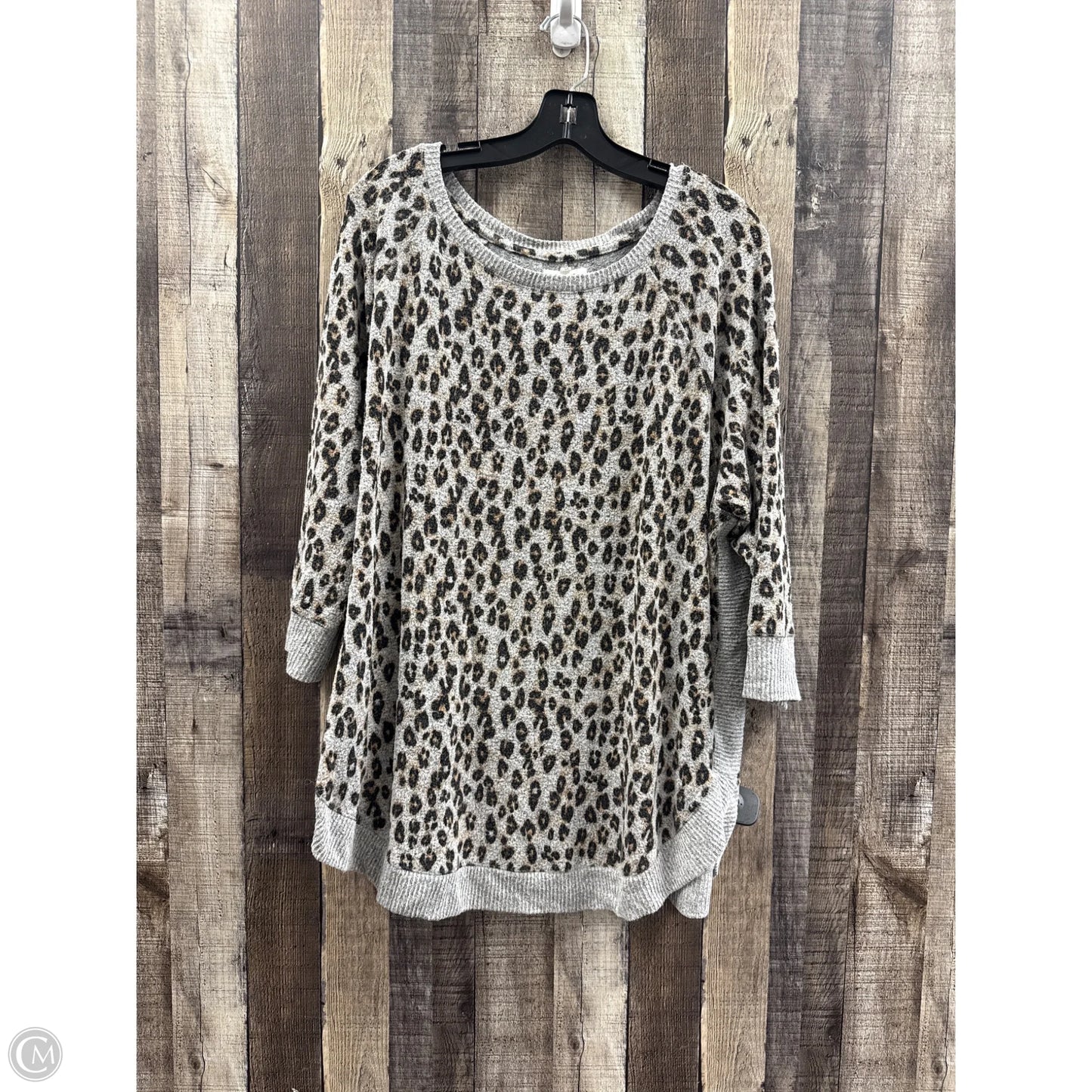 Top Long Sleeve By Maurices In Animal Print, Size: 1x
