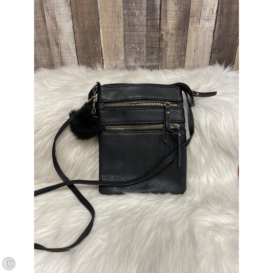 Crossbody By Cmf, Size: Small