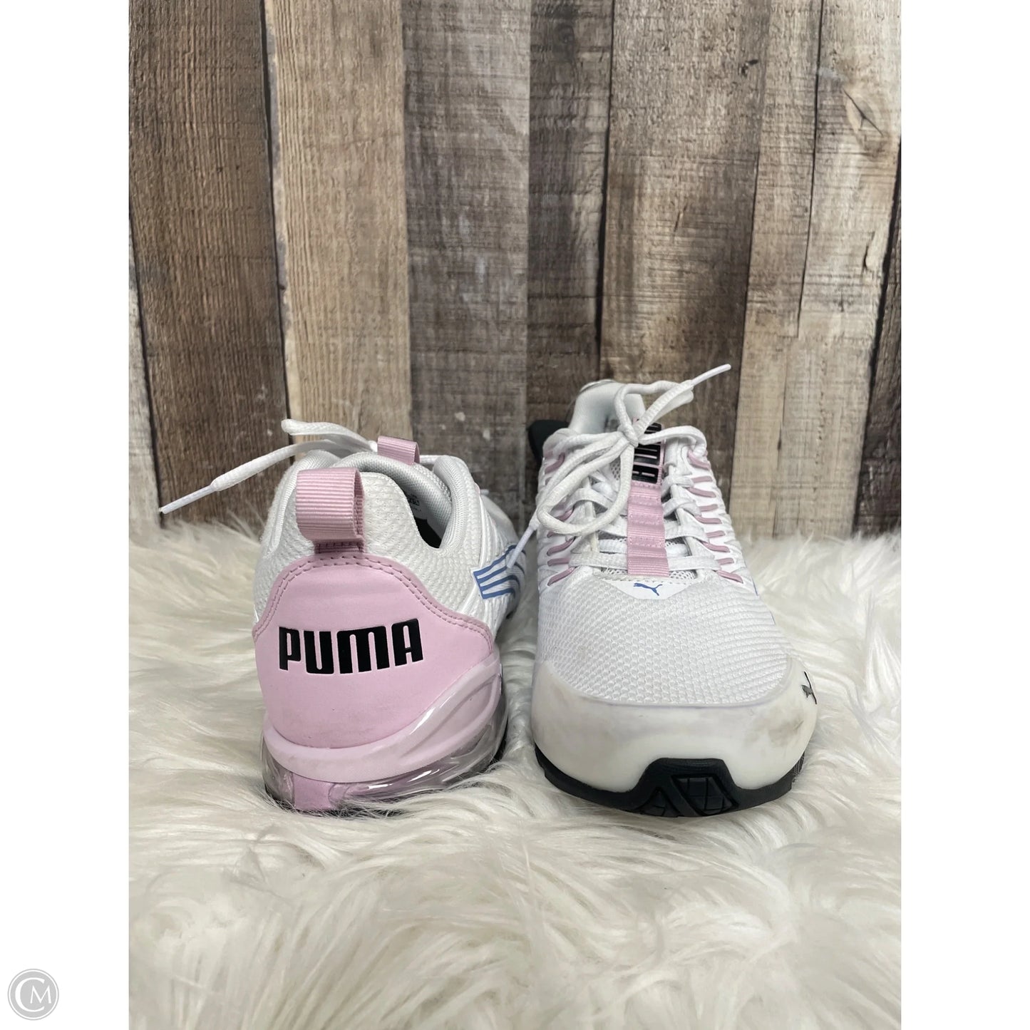 Shoes Athletic By Puma In White, Size: 8.5