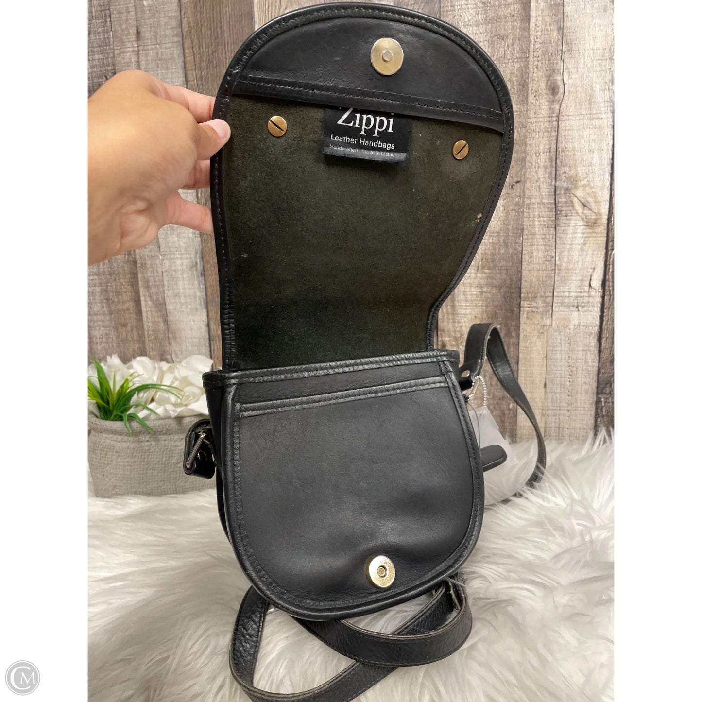 Crossbody Leather By Cme, Size: Small