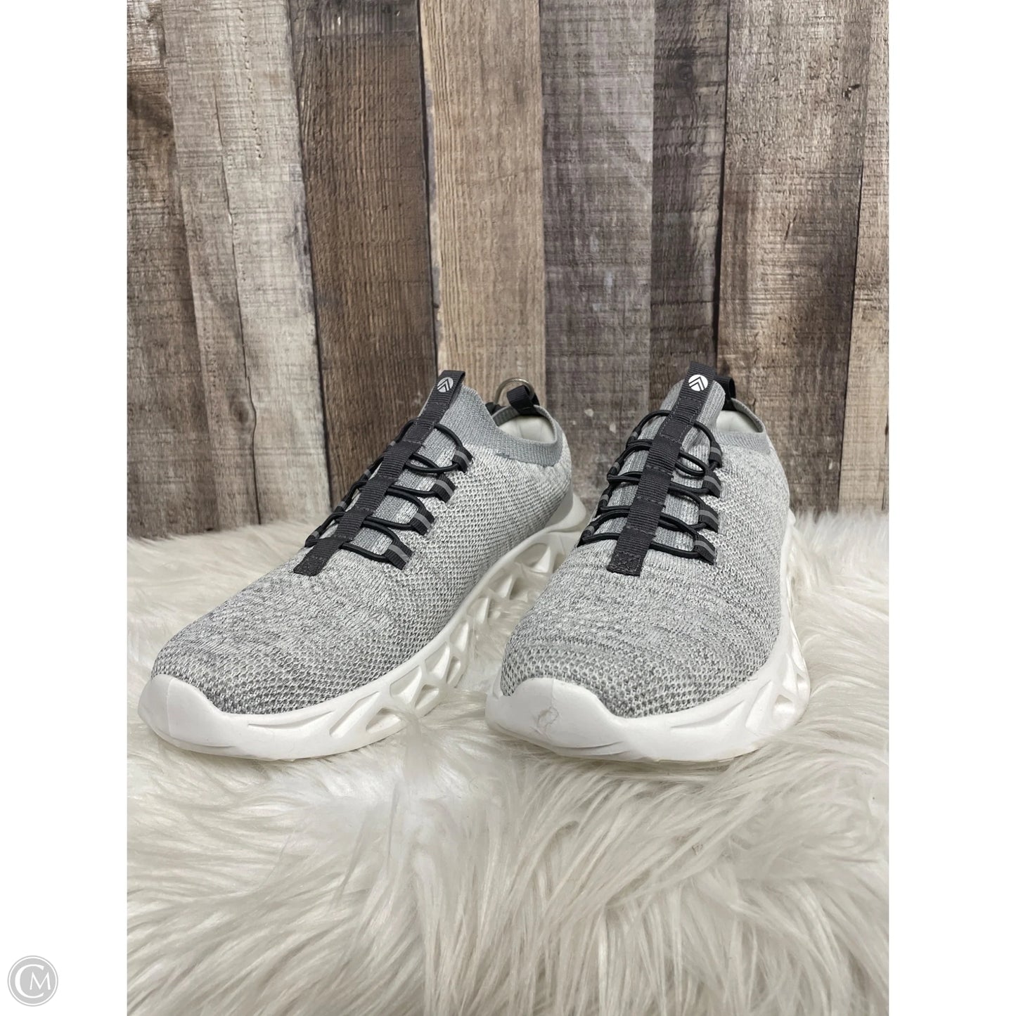 Shoes Athletic By Cme In Grey, Size: 9.5