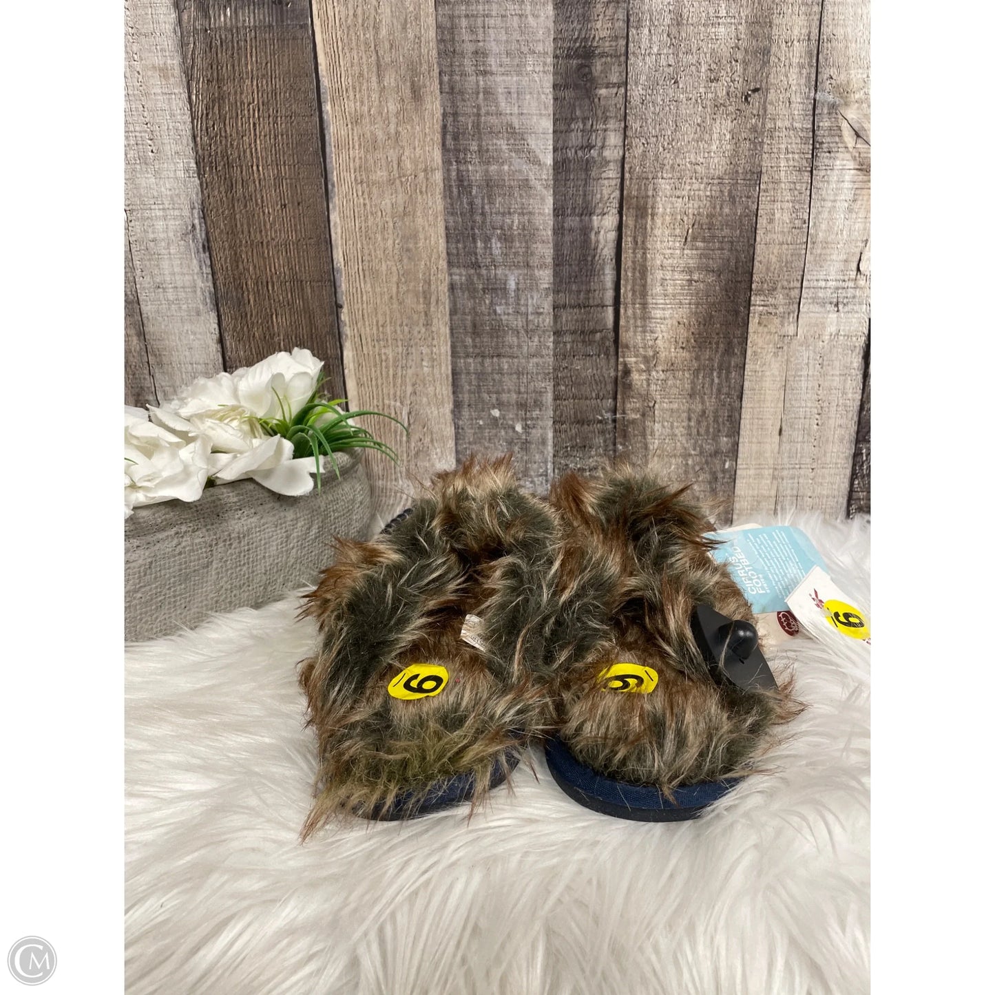 Slippers By Cmf In Navy, Size: 9