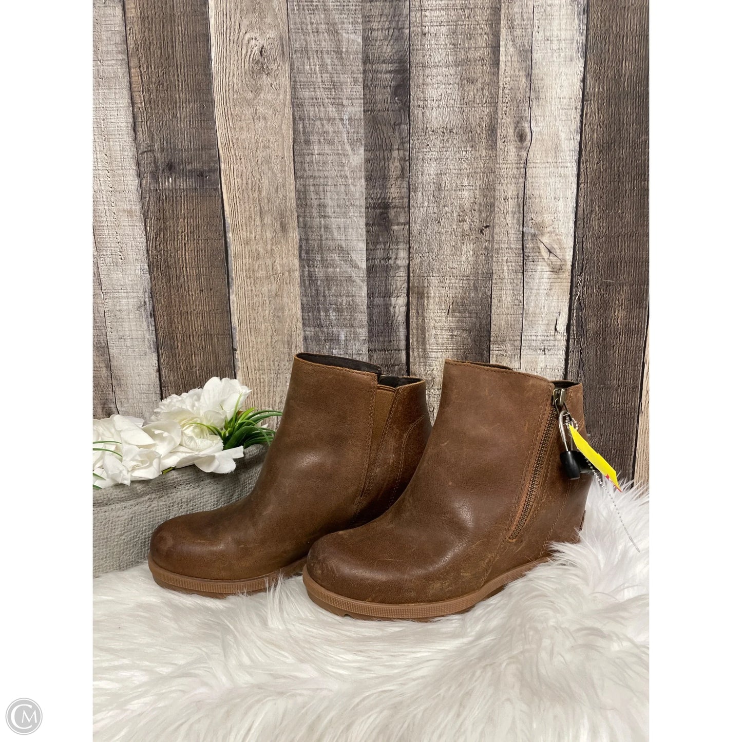 Boots Ankle Heels By Sorel In Brown, Size: 8