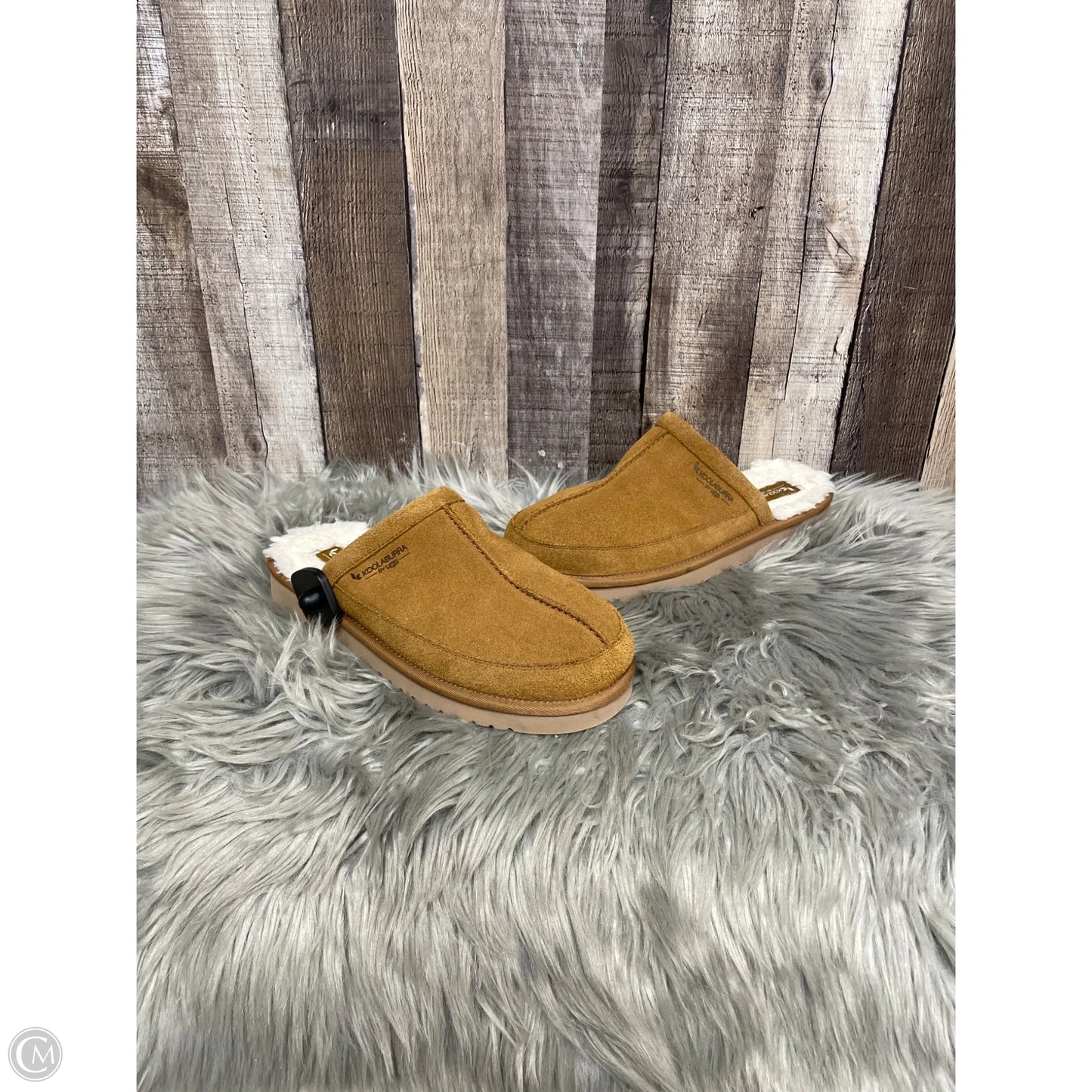 Shoes Flats By Koolaburra By Ugg In Brown, Size: 9