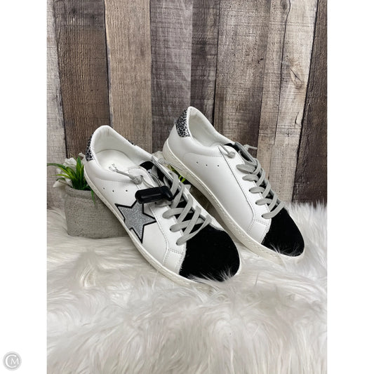 Shoes Sneakers By Vintage Havana In White, Size: 11