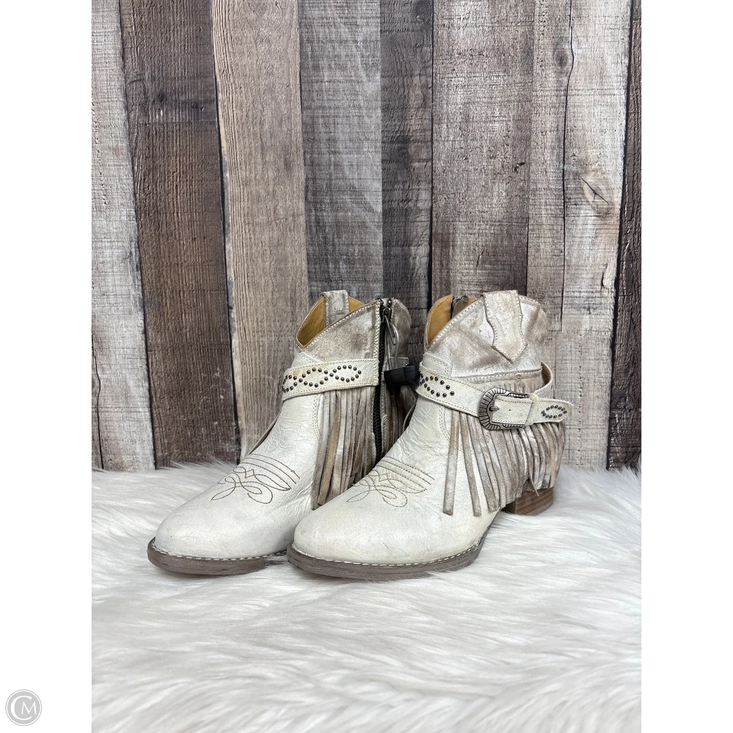 Boots Western By Cme In Ivory, Size: 7.5
