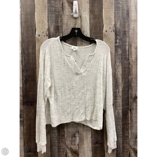 Top Long Sleeve By Bke In Grey & White, Size: S