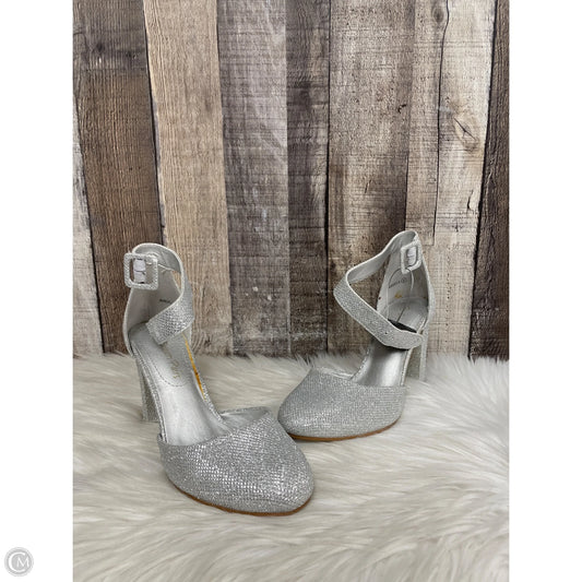 Shoes Heels Block By Dream Pairs In Silver, Size: 6