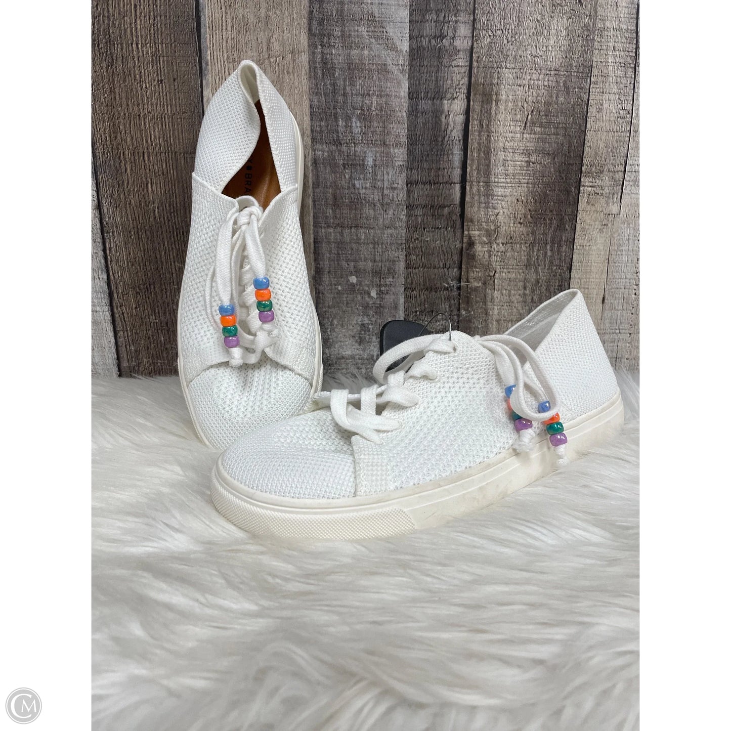 Shoes Sneakers By Lucky Brand In White, Size: 7.5
