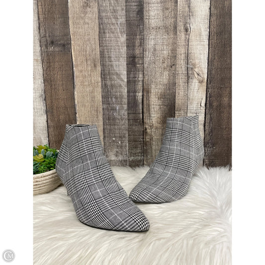 Boots Ankle Heels By Simply Vera In Plaid Pattern, Size: 7