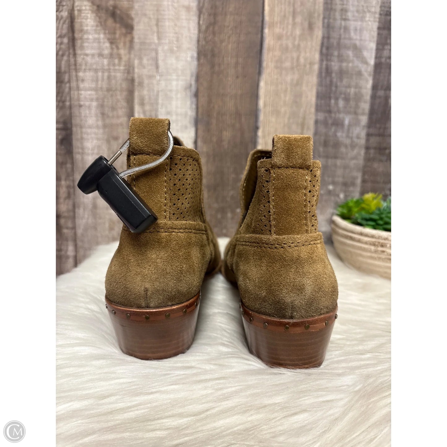 Boots Ankle Heels By Vince Camuto In Brown, Size: 8