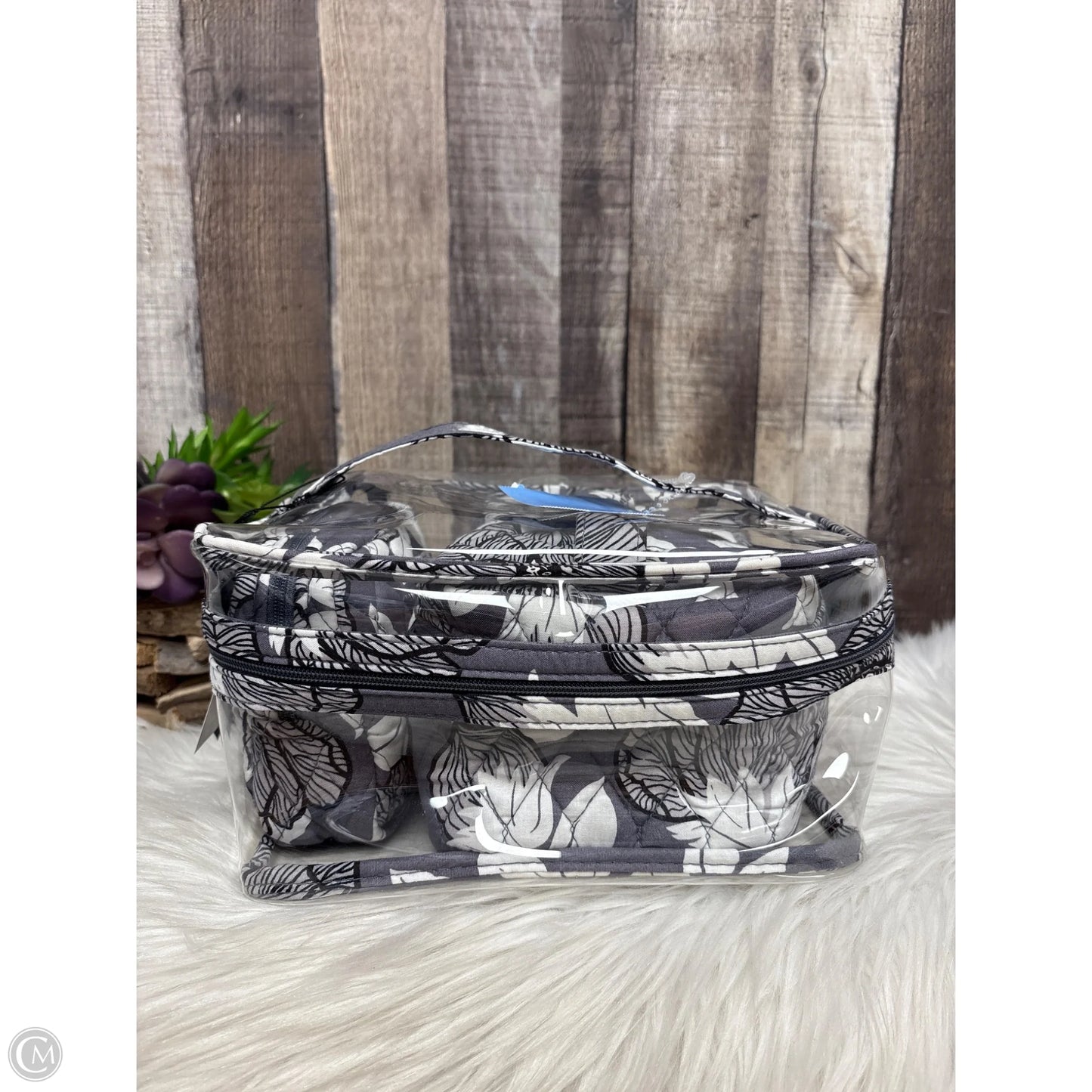 Makeup Bag By Vera Bradley, Size: Large