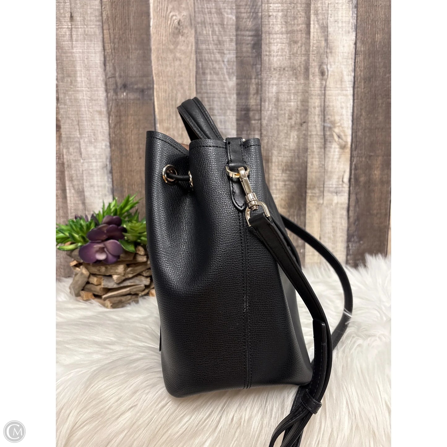 Crossbody Designer By Kate Spade, Size: Large