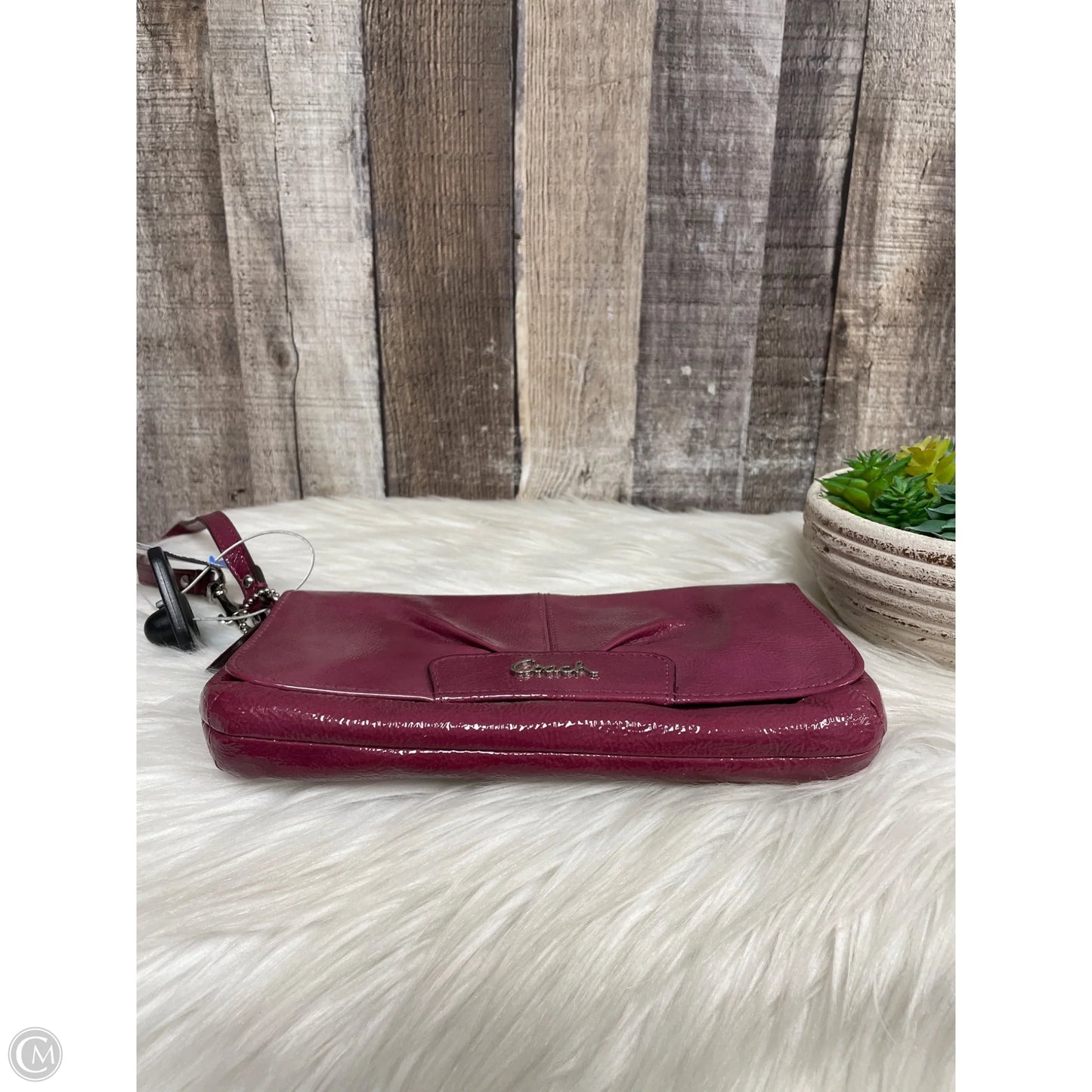 Wristlet Designer By Coach, Size: Medium