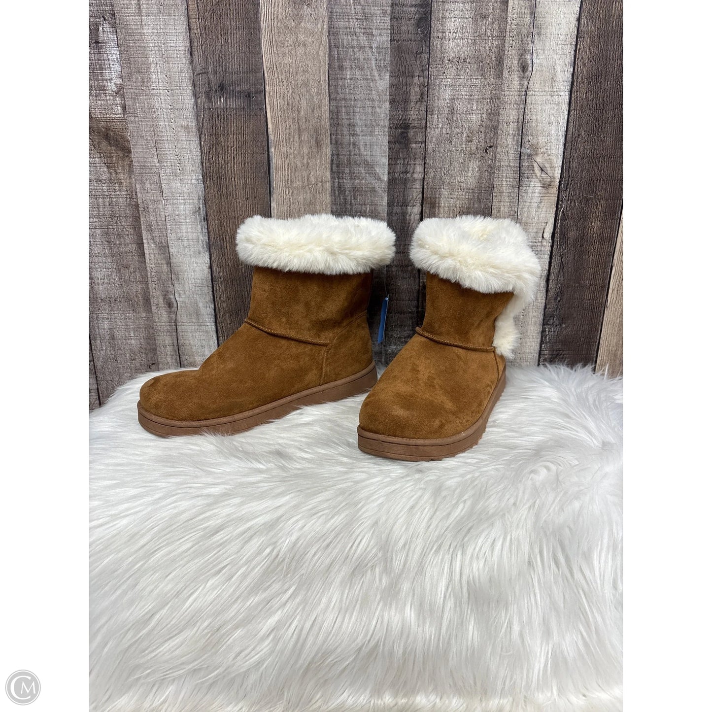 Boots Ankle Flats By Cmf In Tan & White, Size: 11