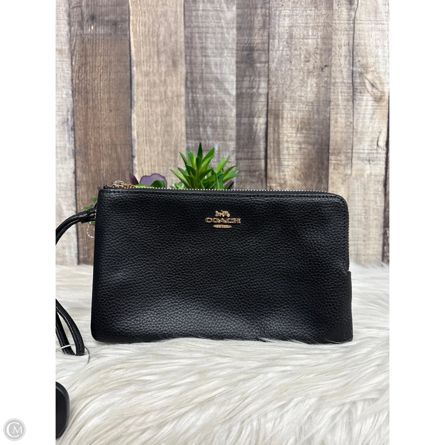 Wristlet Designer By Coach, Size: Large