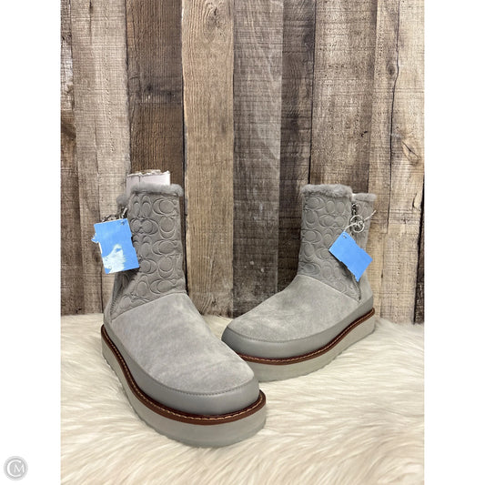 Boots Designer By Coach In Grey, Size: 8