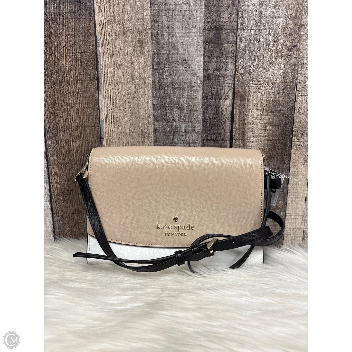 Crossbody Designer By Kate Spade, Size: Medium
