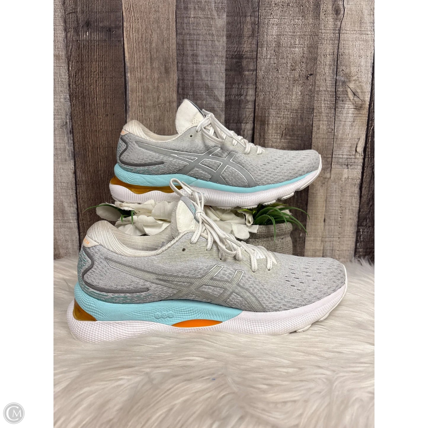 Shoes Athletic By Asics In White, Size: 10