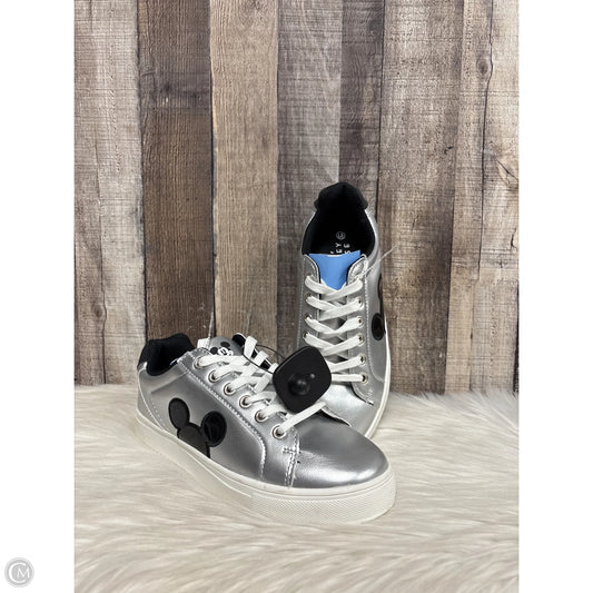 Shoes Sneakers By Disney In Silver, Size: 8