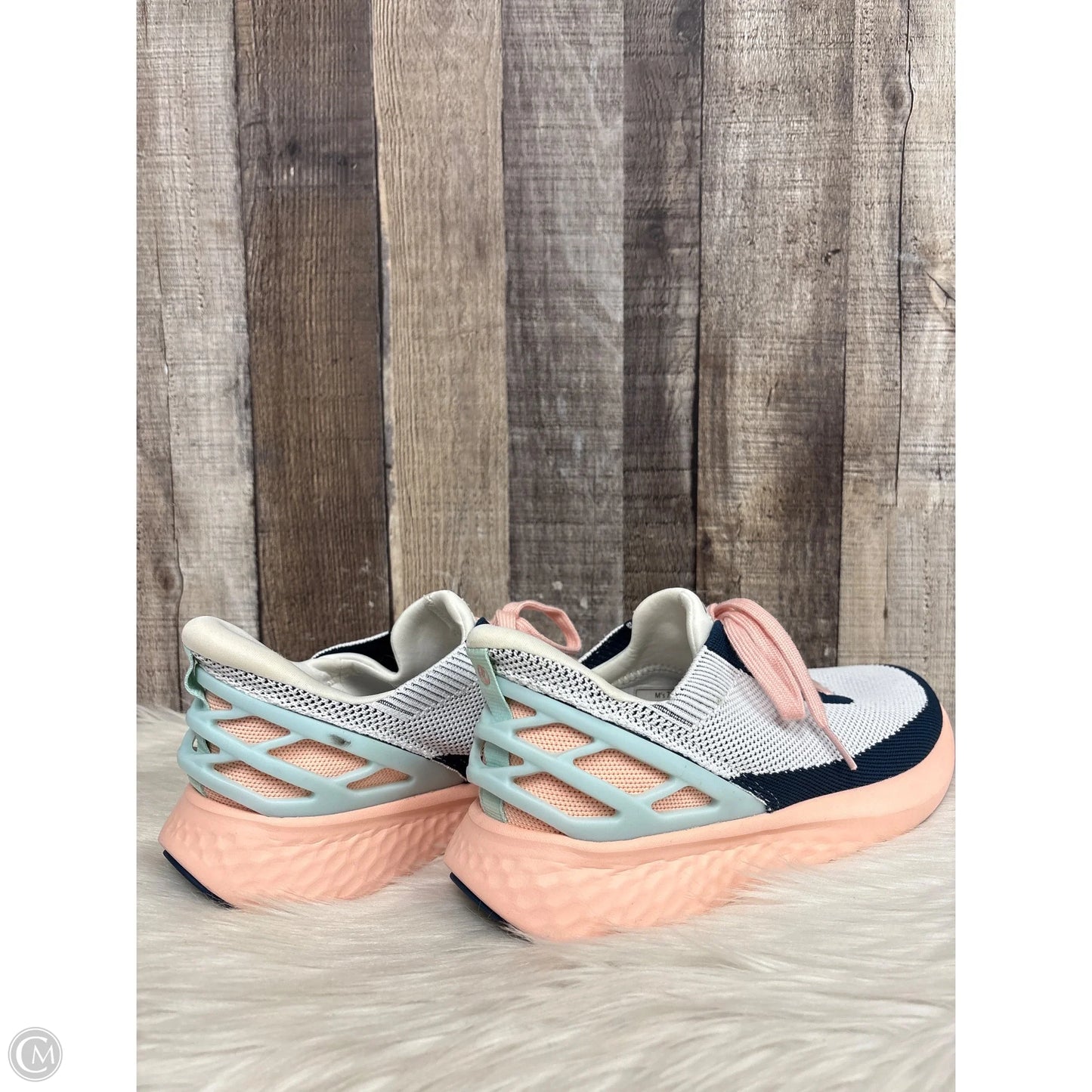 Shoes Athletic By Cme In White, Size: 9