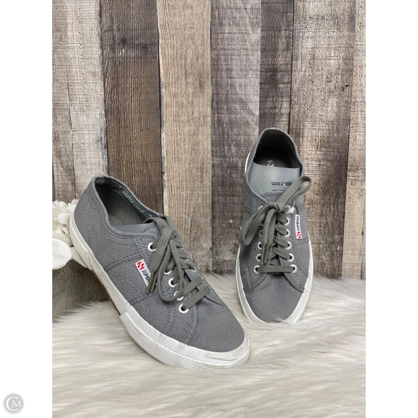 Shoes Sneakers By Superga In Grey, Size: 10
