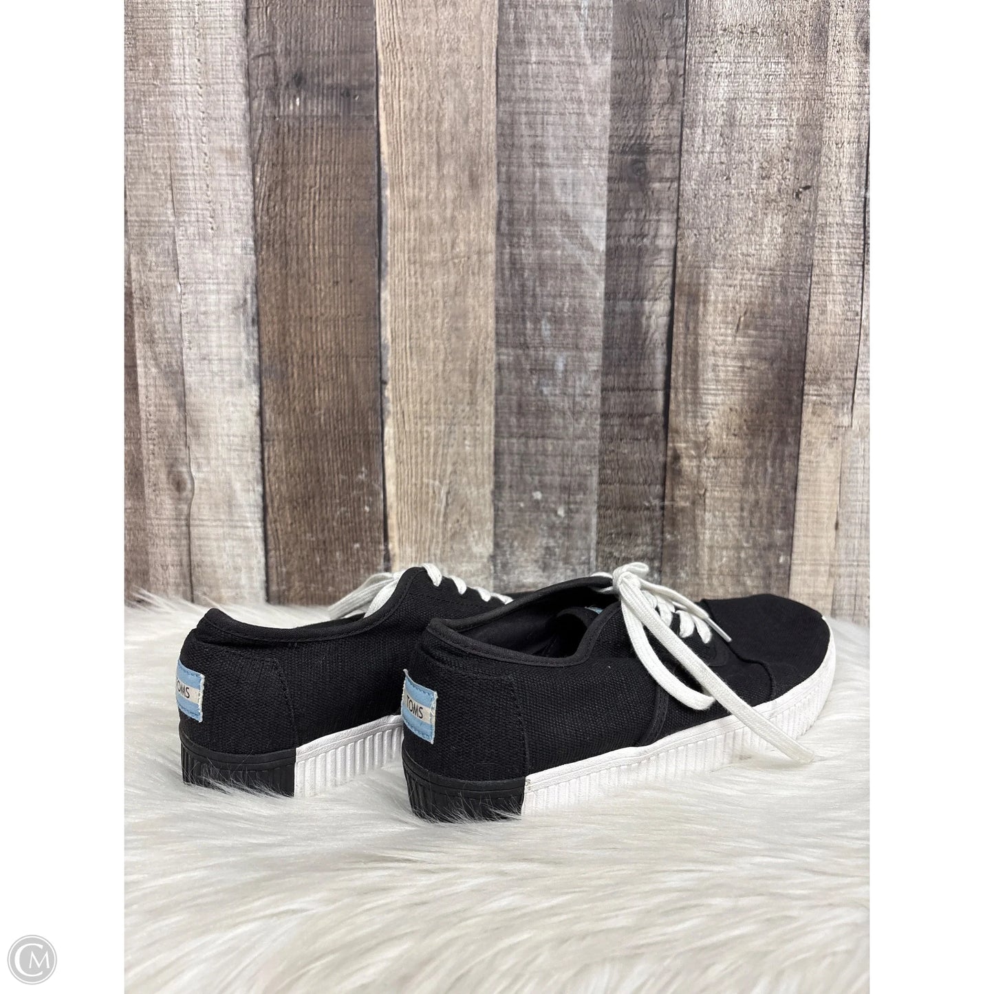 Shoes Sneakers By Toms In Black, Size: 7.5