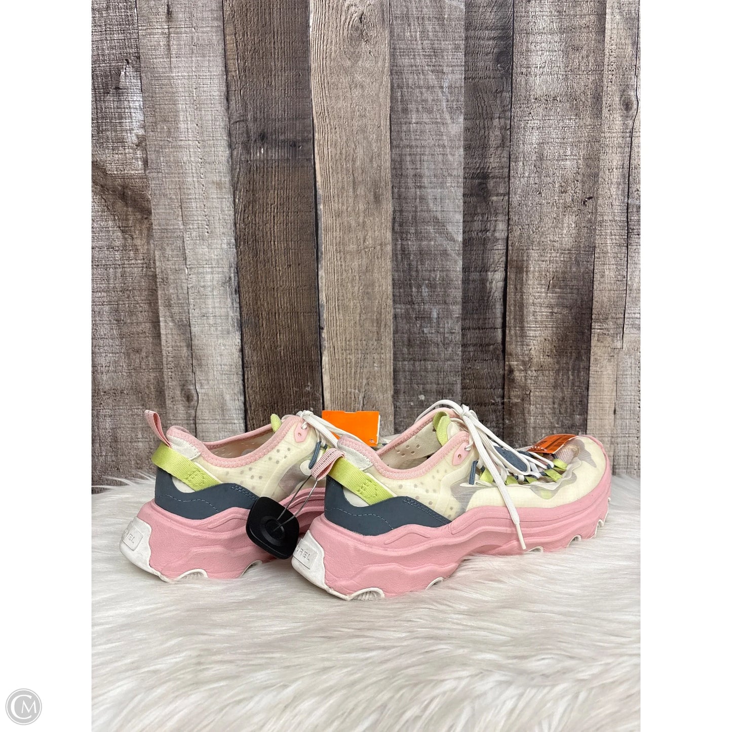 Shoes Athletic By Sorel In Cream, Size: 11