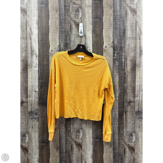 Top Long Sleeve By Colsie In Gold, Size: S