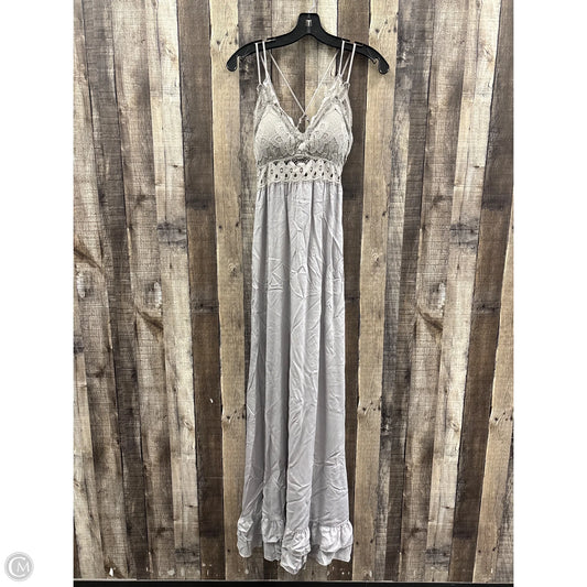 Dress Casual Maxi By Pink Lily In Grey, Size: M