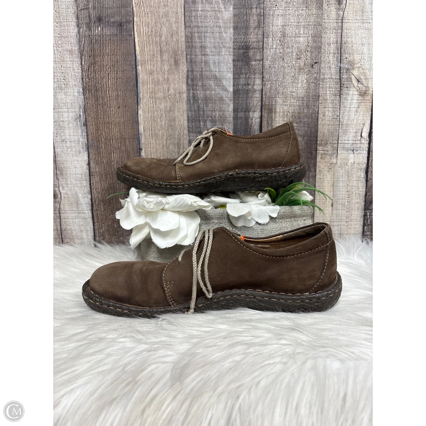 Shoes Flats By Born In Brown, Size: 8