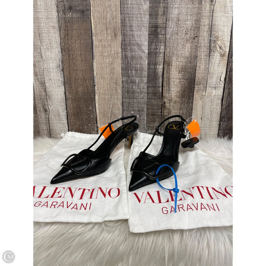 Shoes Luxury Designer By Valentino-garavani In Black, Size: 6