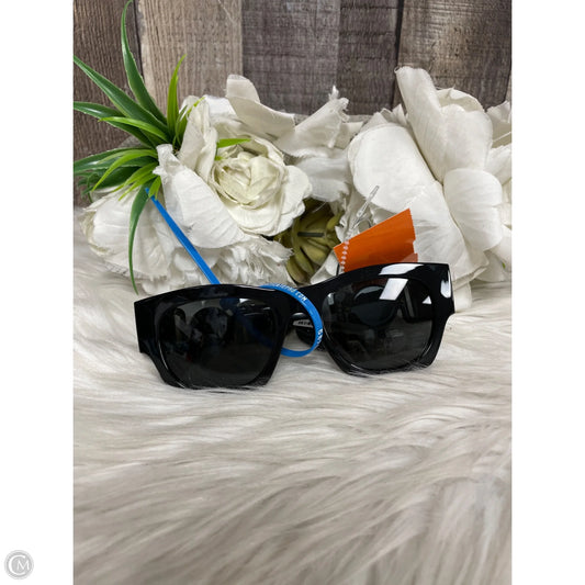 Sunglasses Designer By Versace