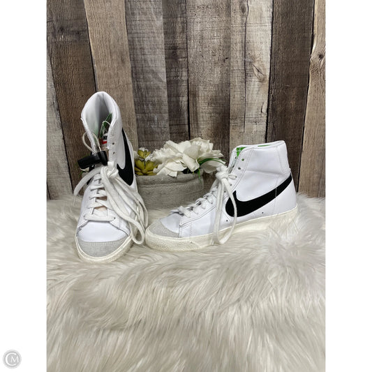 Shoes Athletic By Nike In White, Size: 8.5