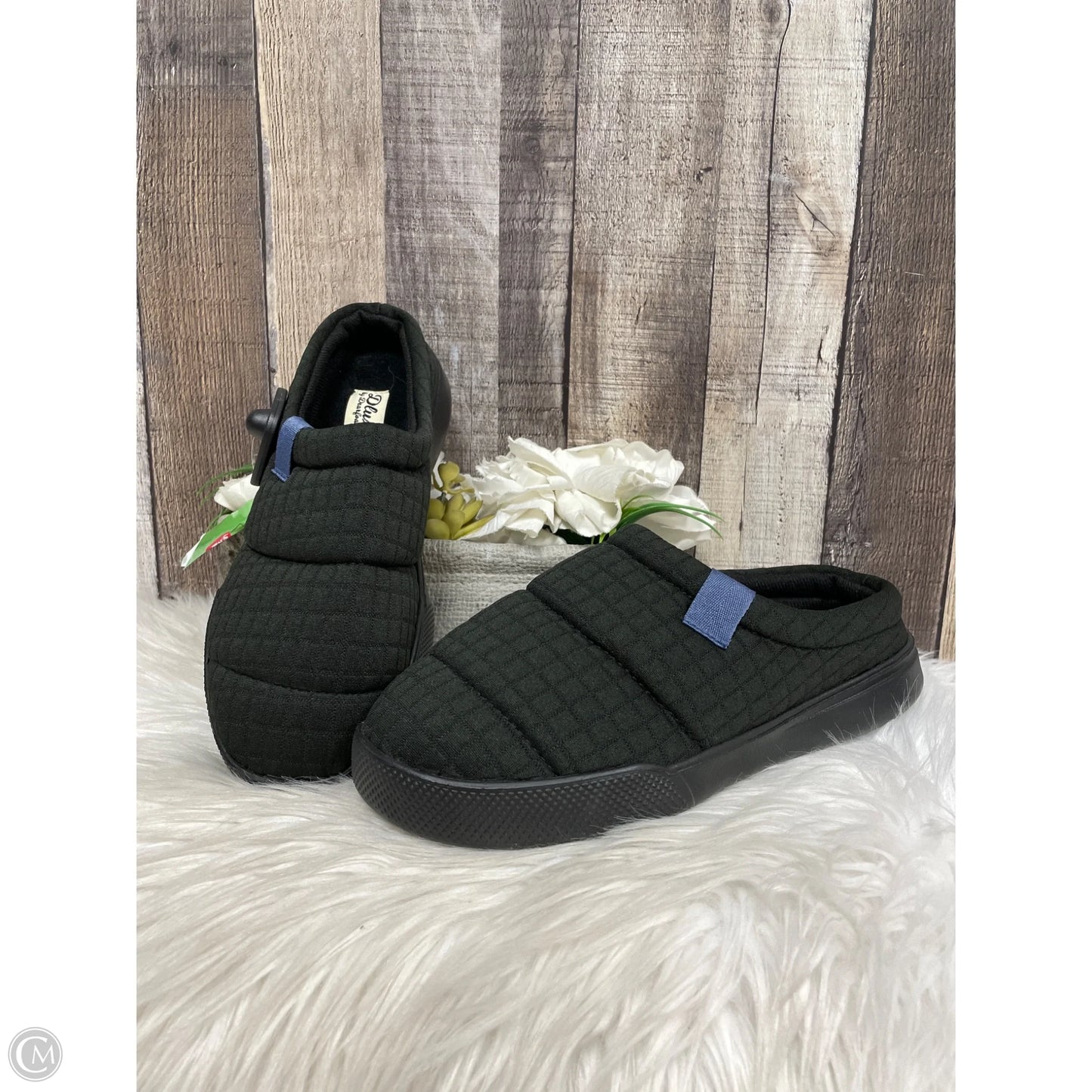 Slippers By Cme In Black, Size: 7
