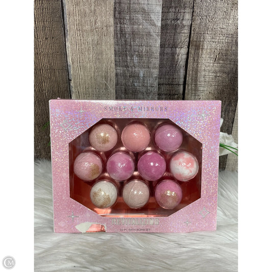 Accessory Label By Cmf