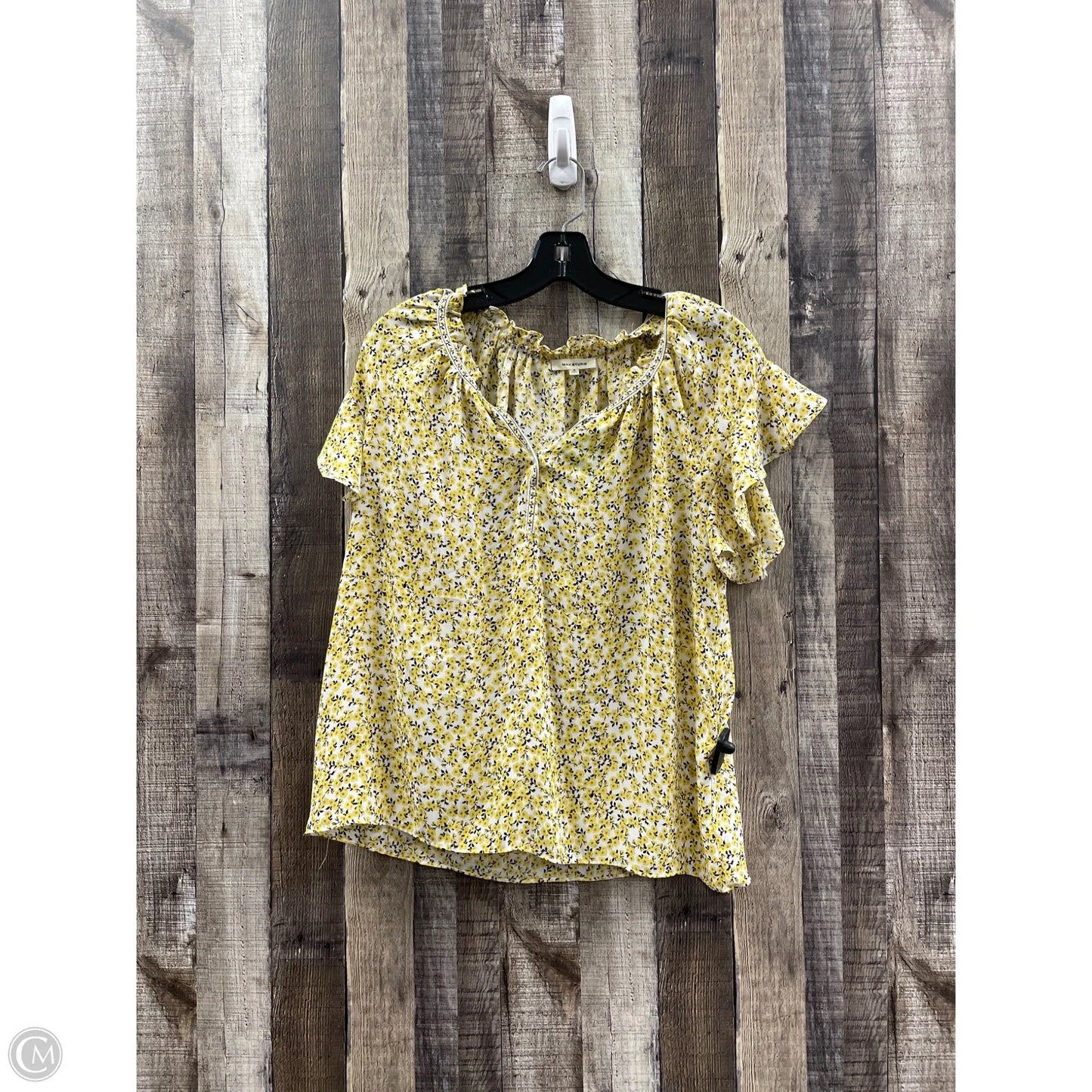 Top Short Sleeve By Max Studio In Yellow, Size: S