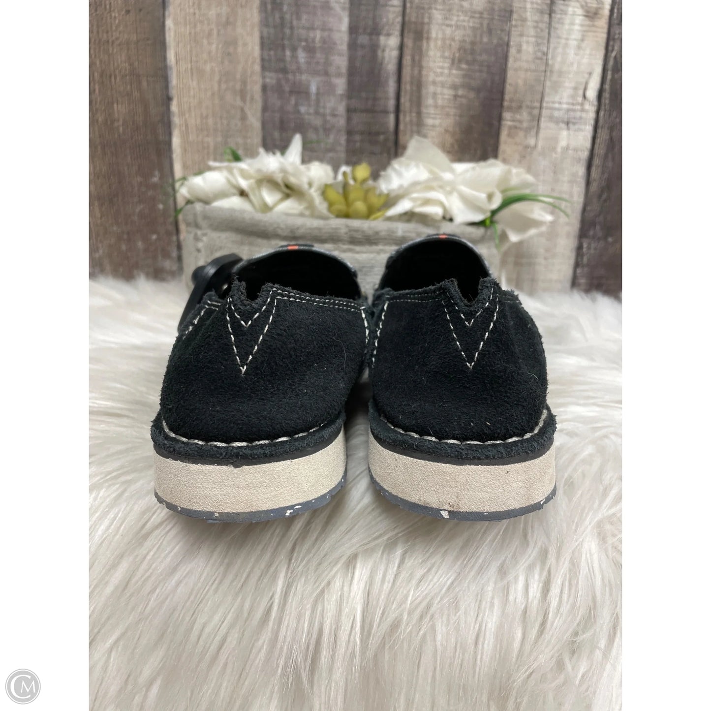 Shoes Flats By Ariat In Black, Size: 6.5
