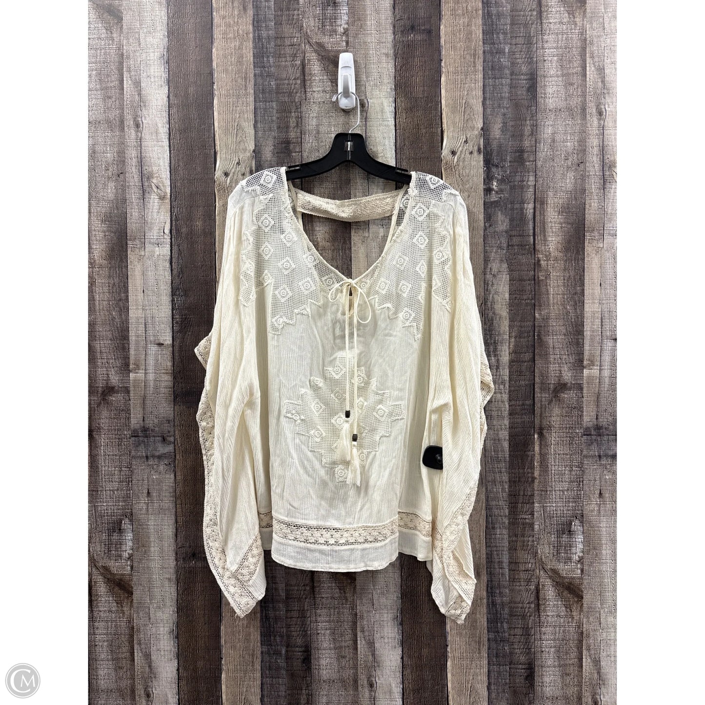 Top Short Sleeve By Knox Rose In Beige, Size: M