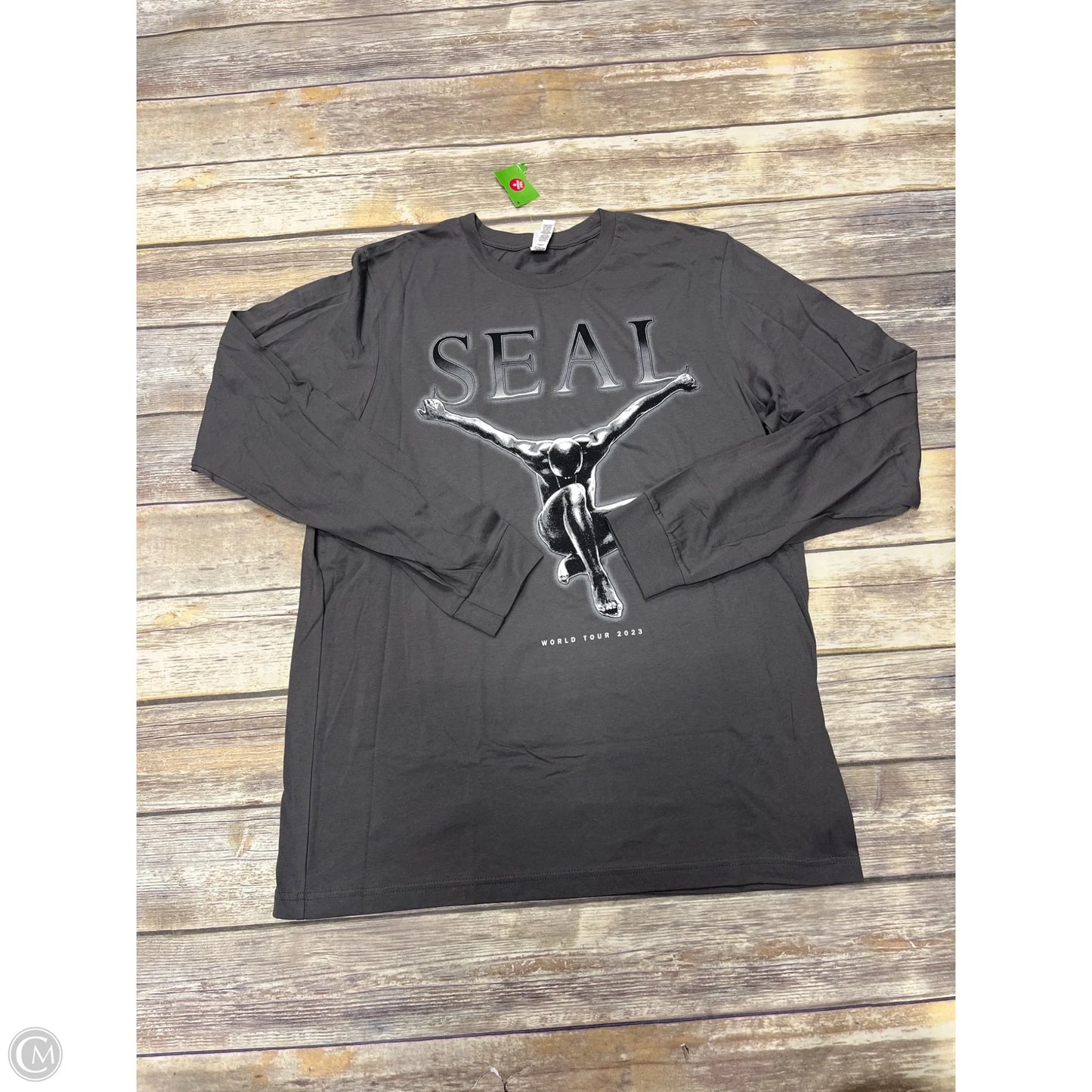 Top Long Sleeve By Bella + Canvas In Grey, Size: Xl