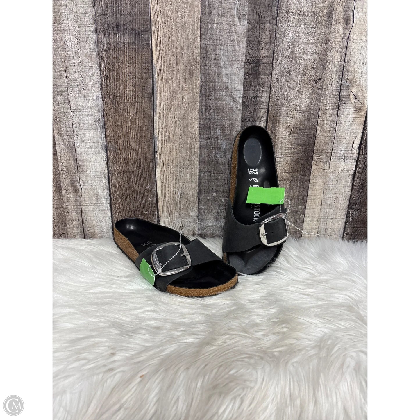 Sandals Flats By Birkenstock In Black, Size: 6