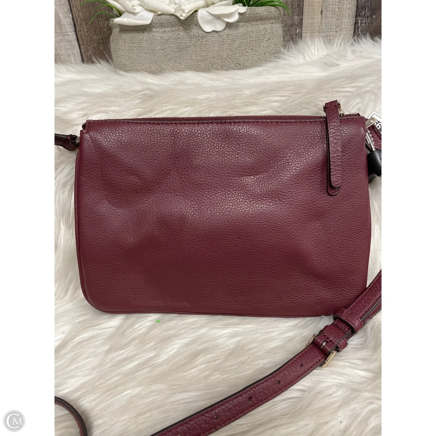 Crossbody Designer By Kate Spade, Size: Large