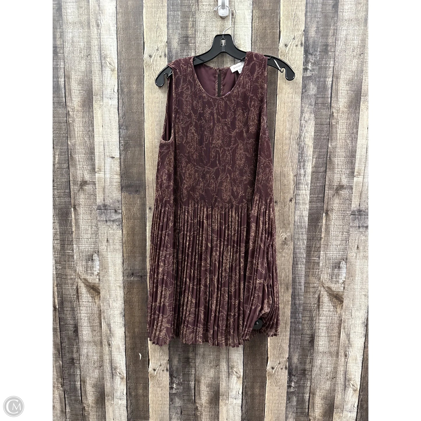 Dress Casual Short By Evereve In Maroon, Size: M