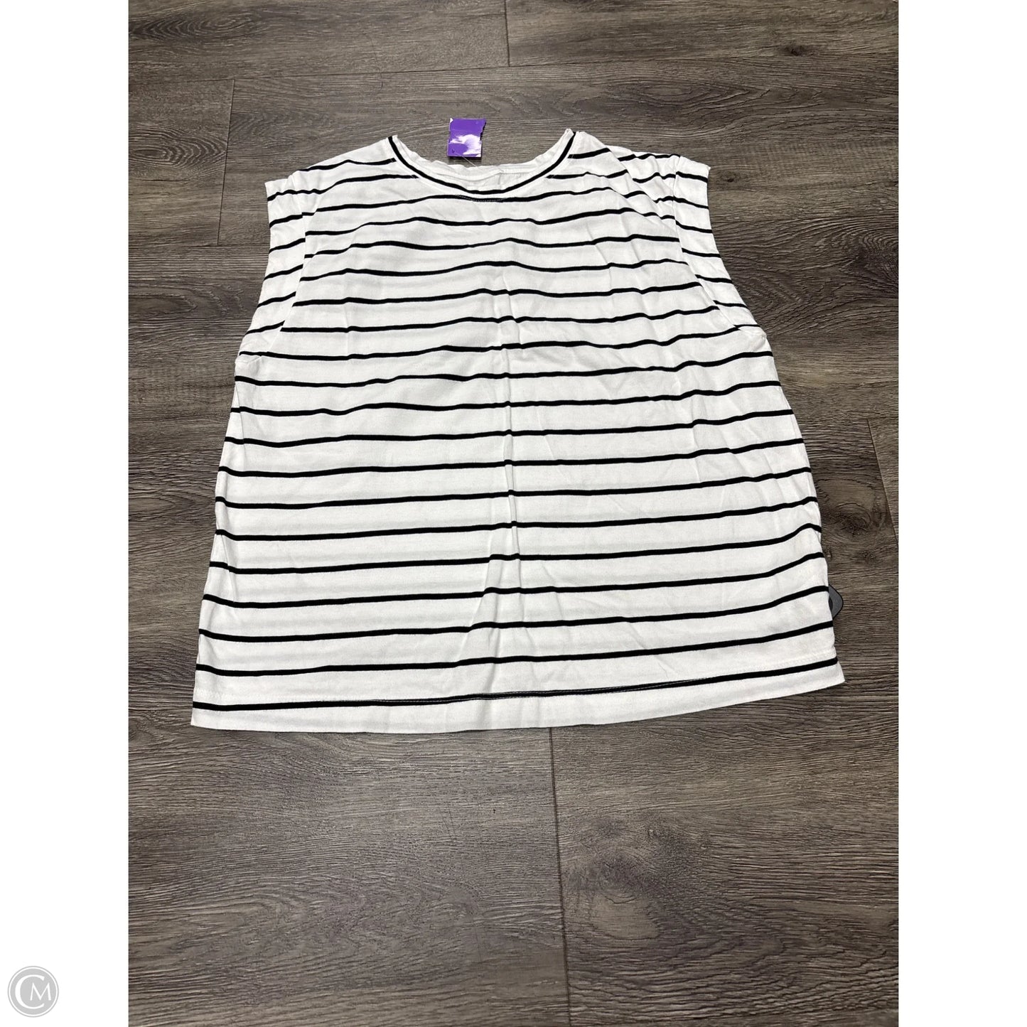 Top Sleeveless By A New Day In Striped Pattern, Size: L