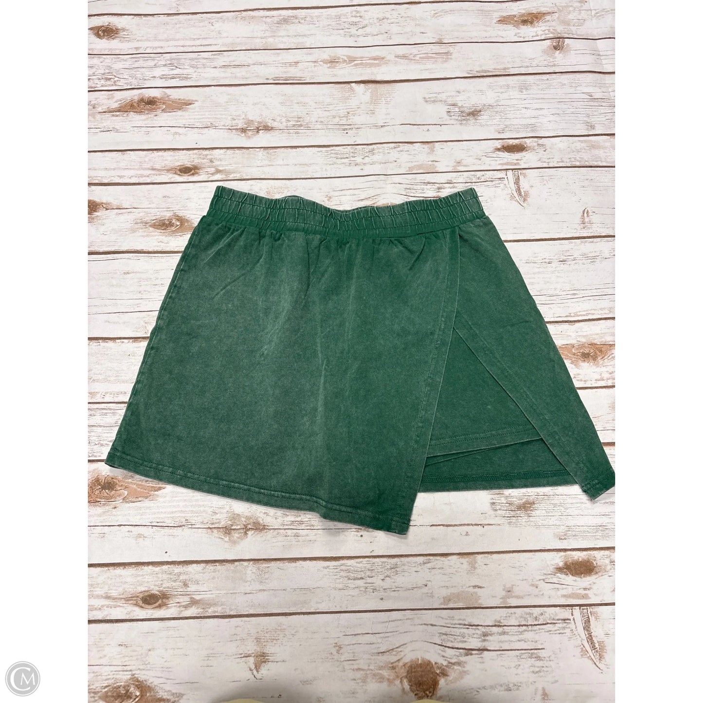 Shorts By Cme In Green, Size: M