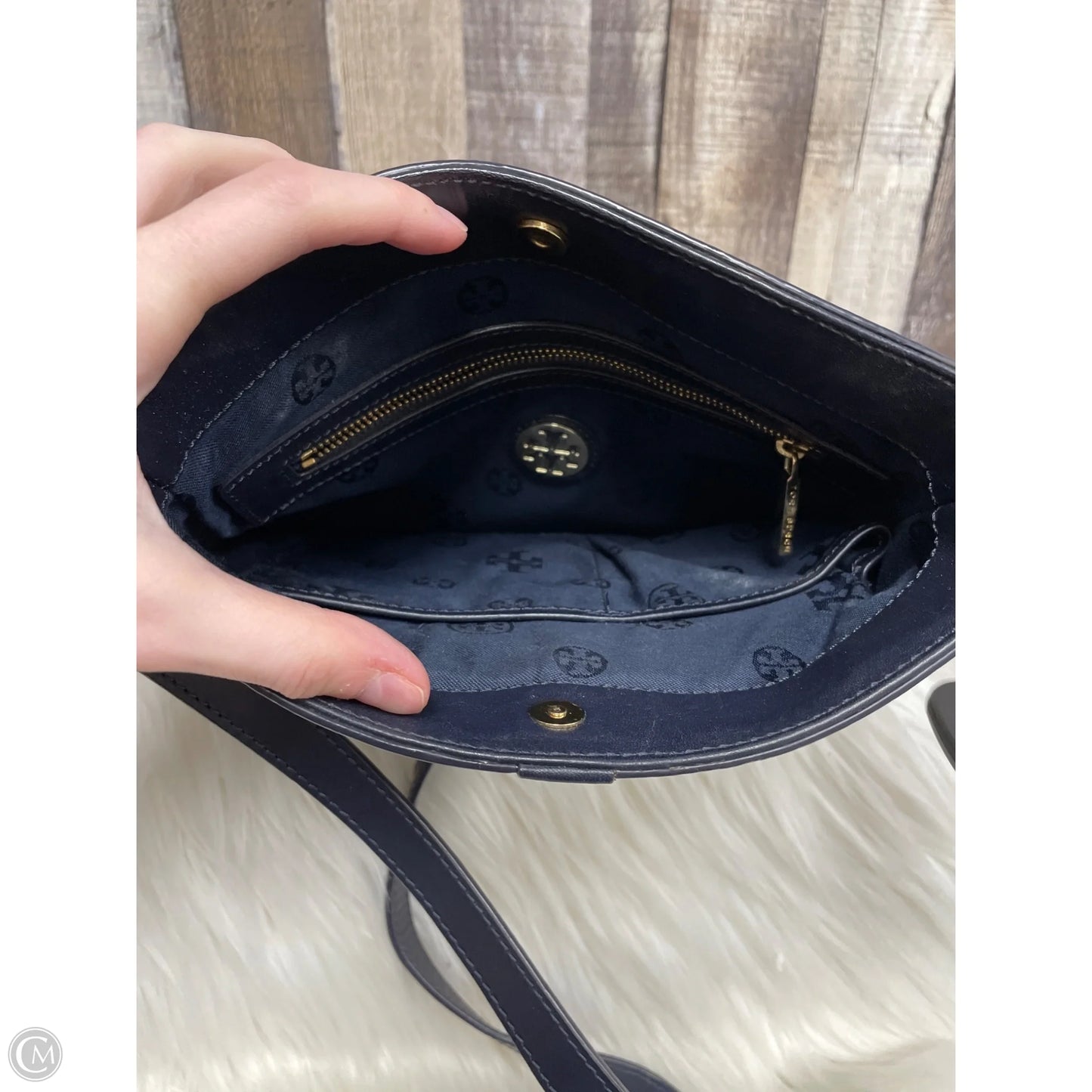 Crossbody Designer By Tory Burch, Size: Large