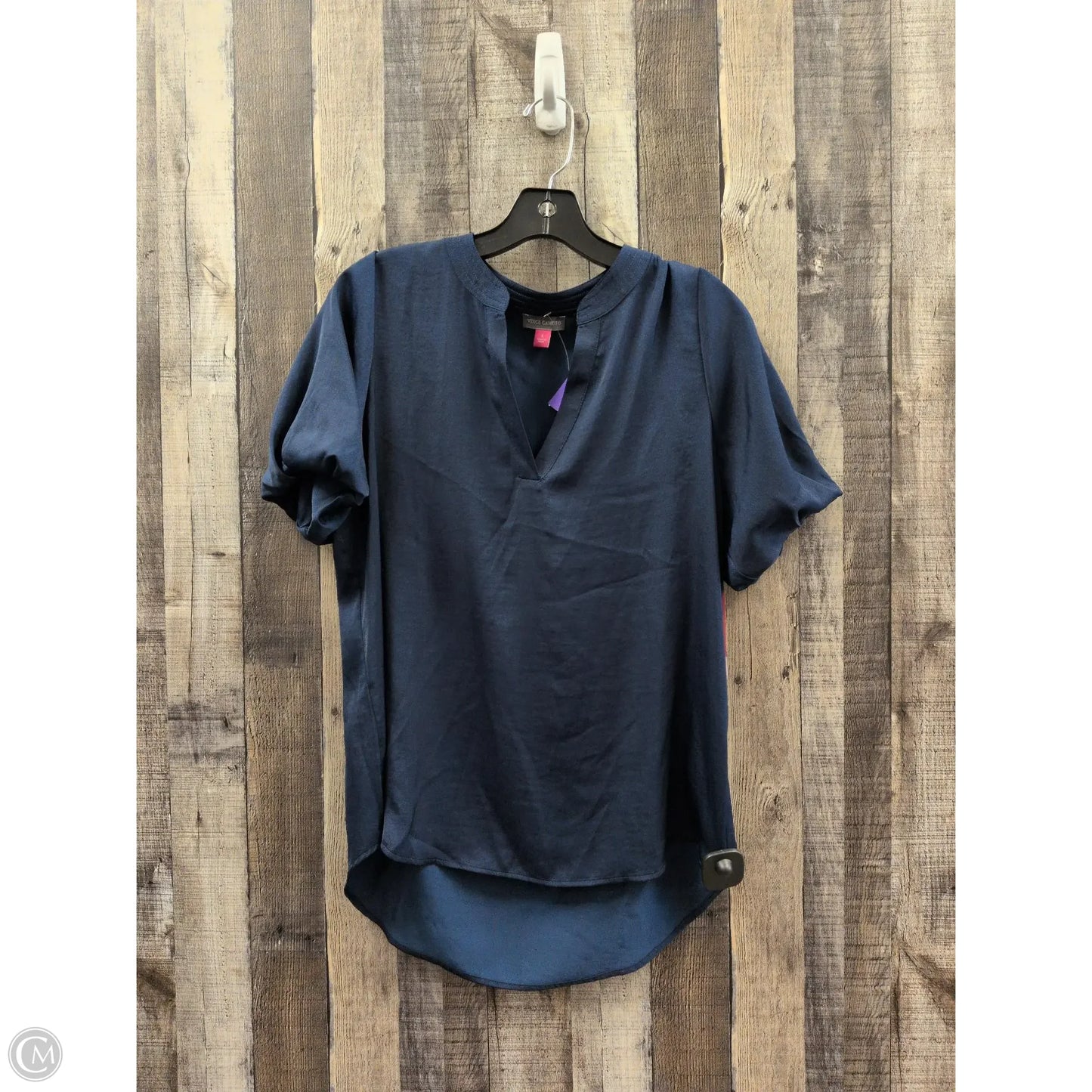 Top Short Sleeve By Vince Camuto In Navy, Size: S
