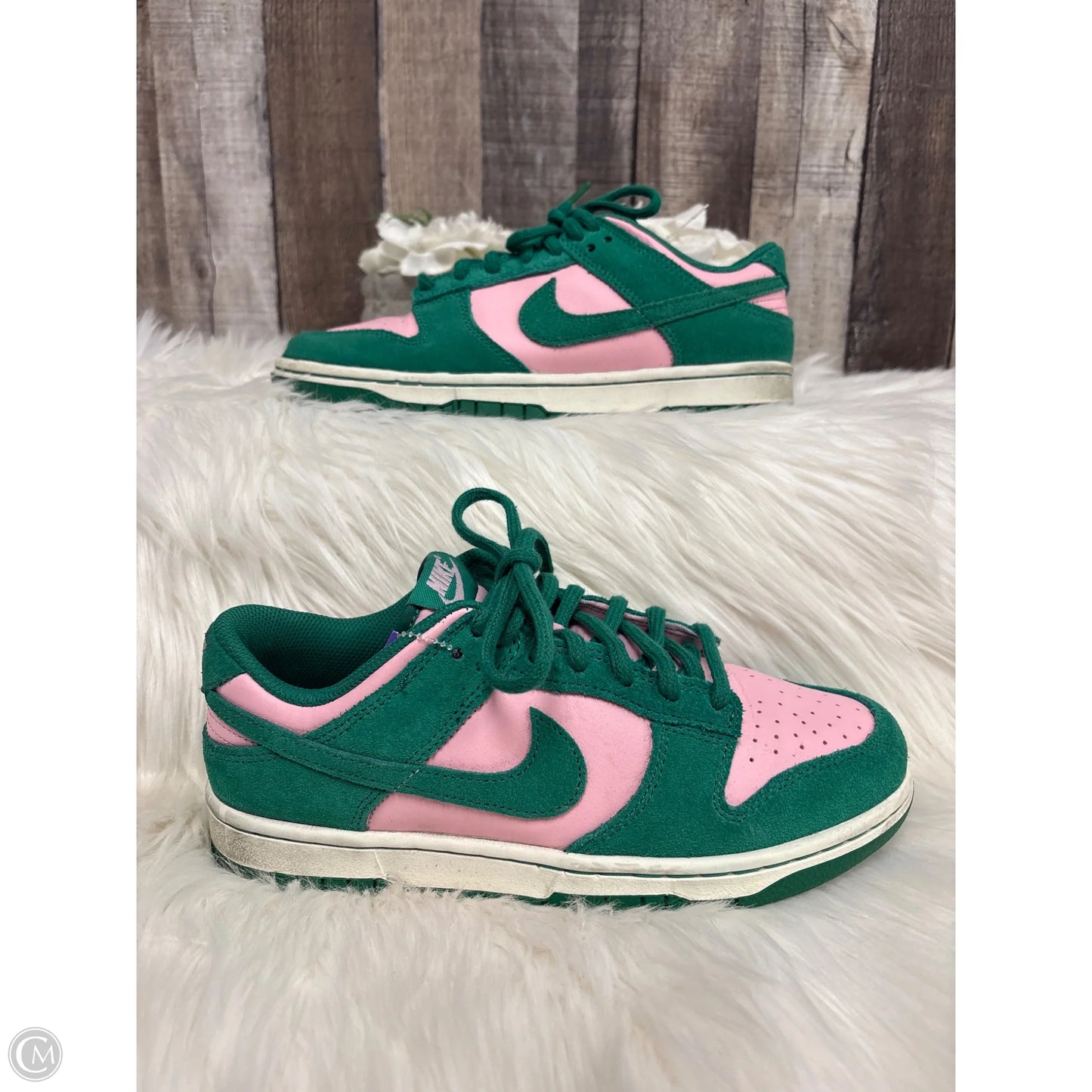 Shoes Athletic By Nike In Green, Size: 7