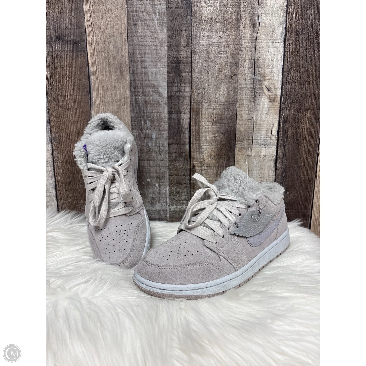 Shoes Athletic By Nike In Grey, Size: 8.5